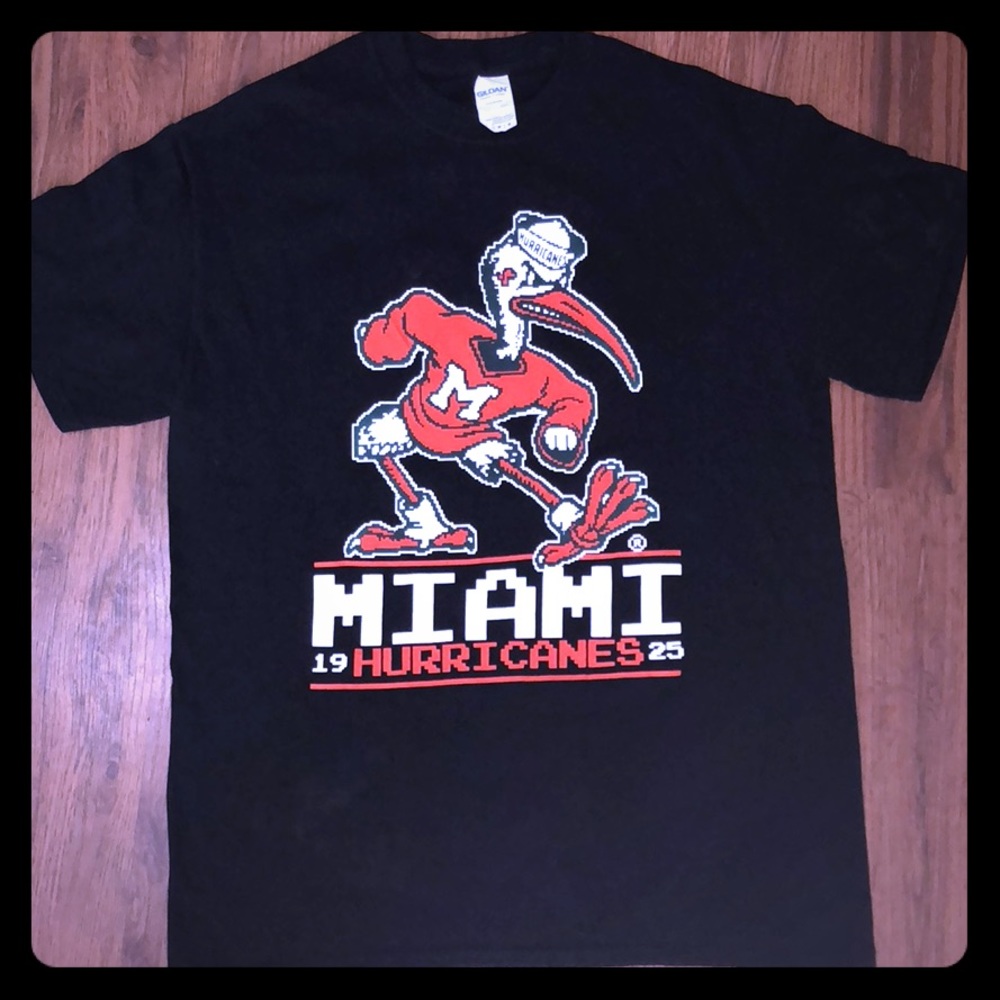 University of Miami Hurricanes T shirt